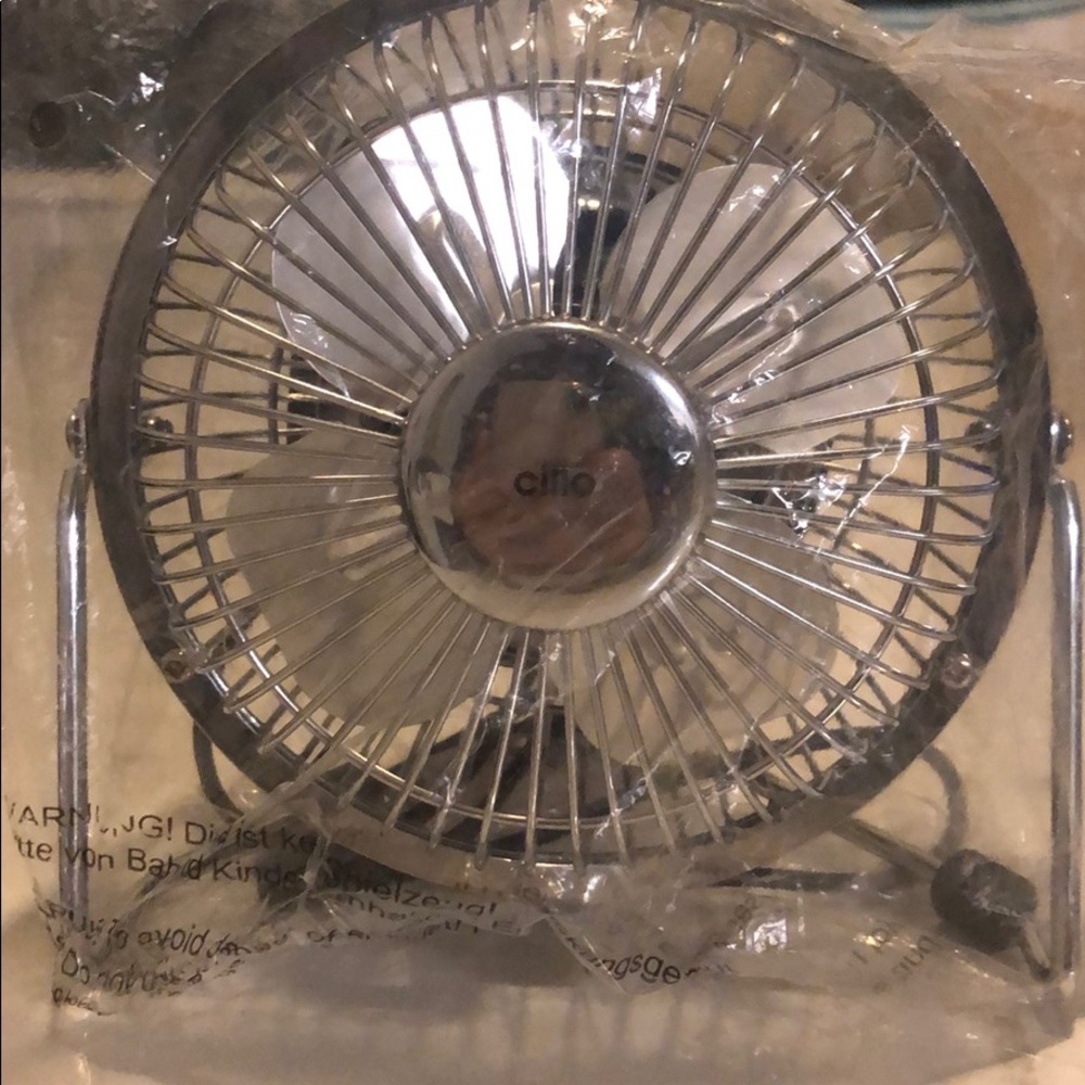 Mini usb plug fan